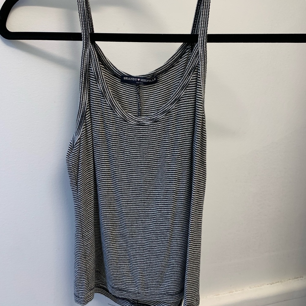 Brandy Melville Top
